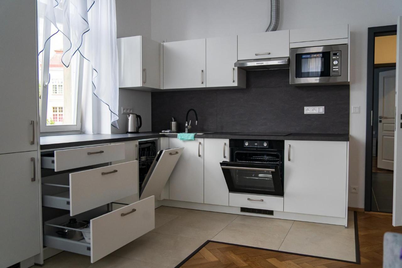 Top Class Apartments In Carlsbad Bulharska Street Karlovy Vary Ngoại thất bức ảnh