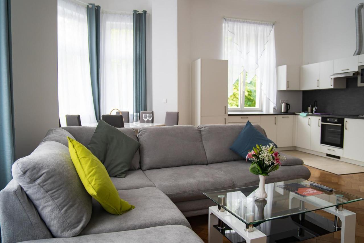 Top Class Apartments In Carlsbad Bulharska Street Karlovy Vary Ngoại thất bức ảnh