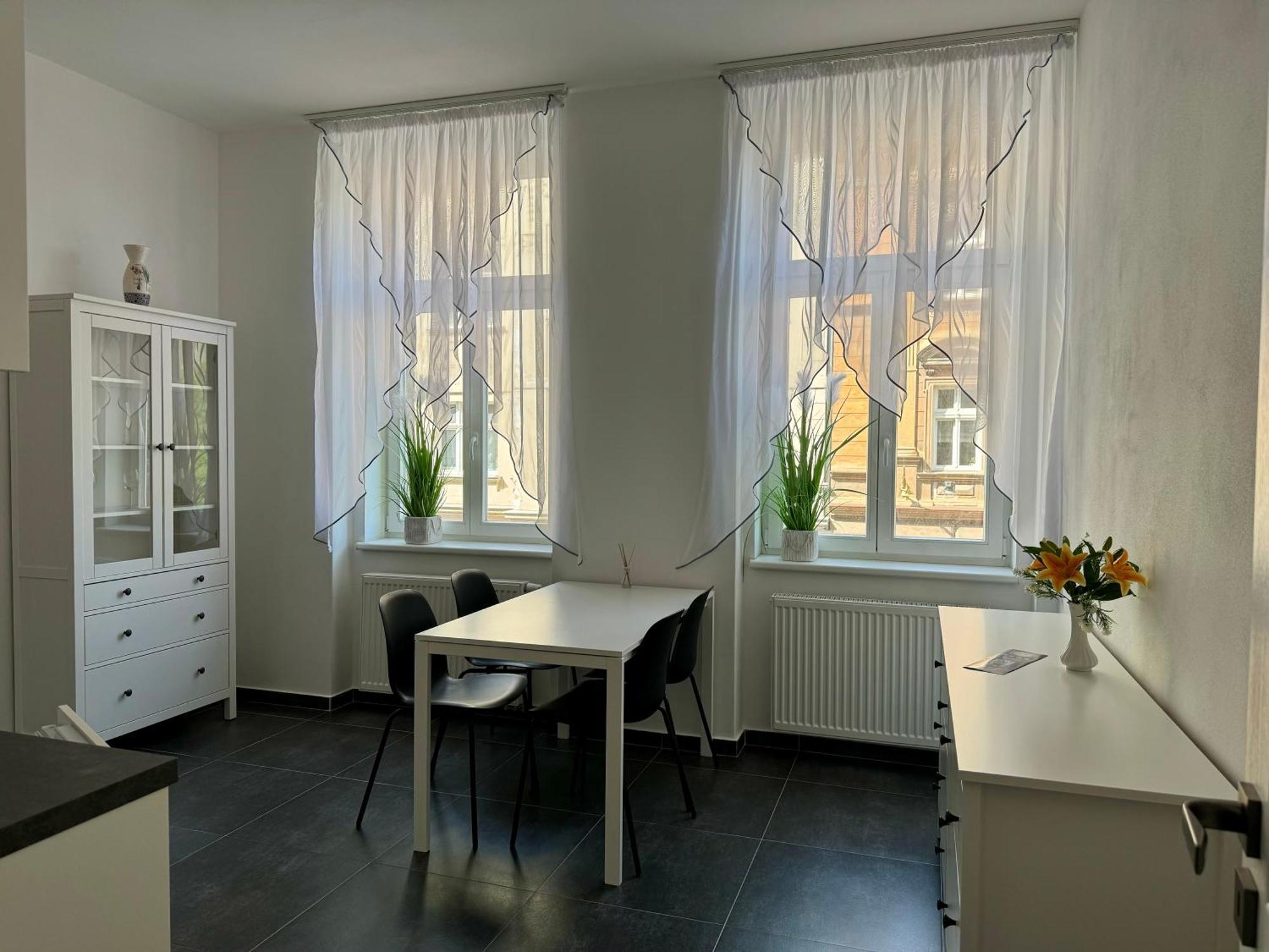 Top Class Apartments In Carlsbad Bulharska Street Karlovy Vary Ngoại thất bức ảnh